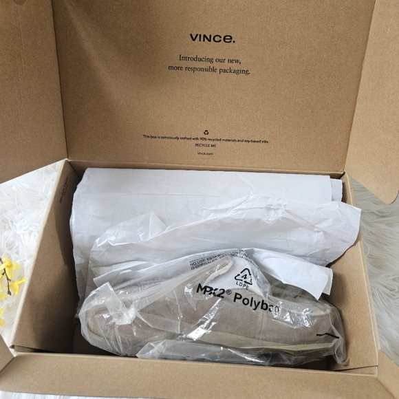 NIB VINCE 'Decker' Shearling-lined Suede Clog, 10.5 - Picture 4 of 12